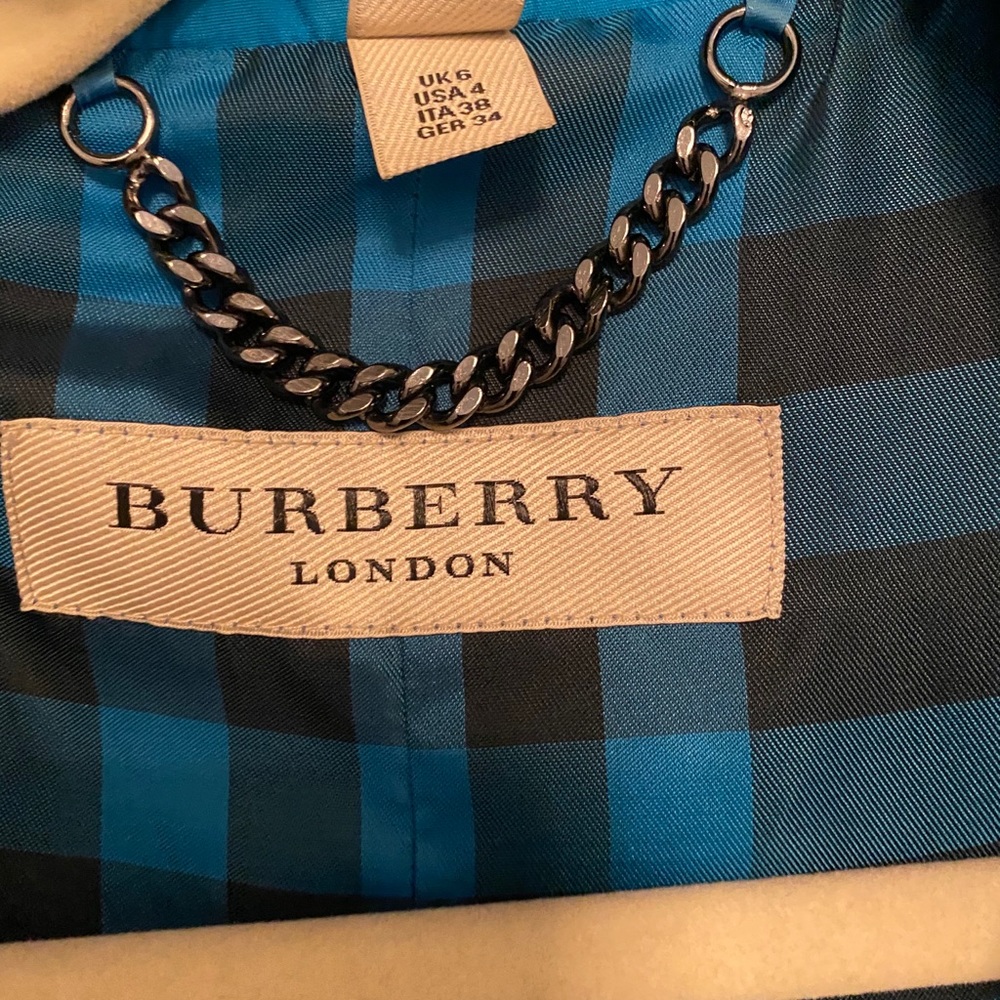 Burberry Jacket - Picture 6 of 15